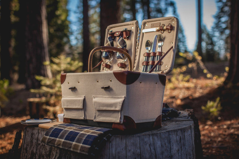 Load image into Gallery viewer, Pioneer Picnic Basket by Picnic Time Family of Brands