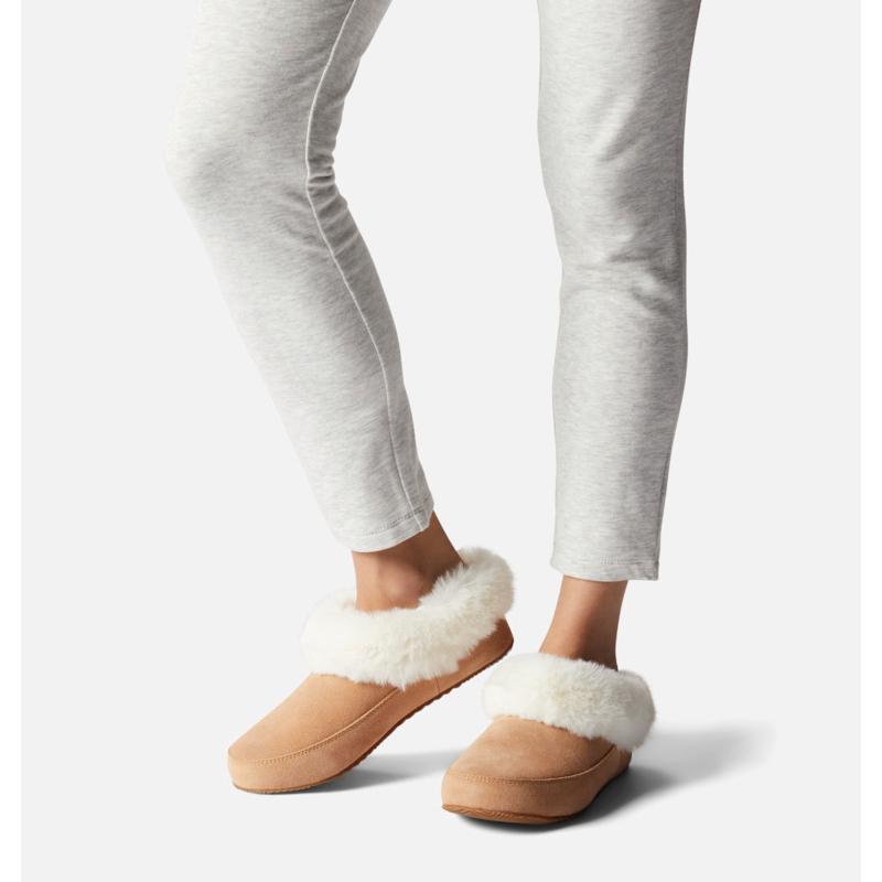 Load image into Gallery viewer, Sorel Women's Sorel Go - Coffee Run Slipper