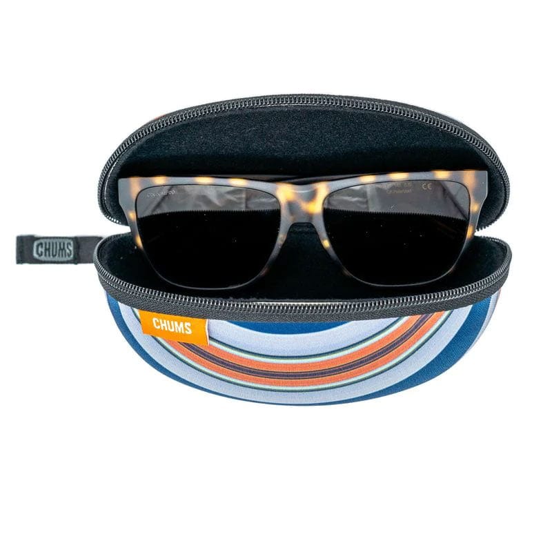 Load image into Gallery viewer, Chums Transporter Sunglass Case