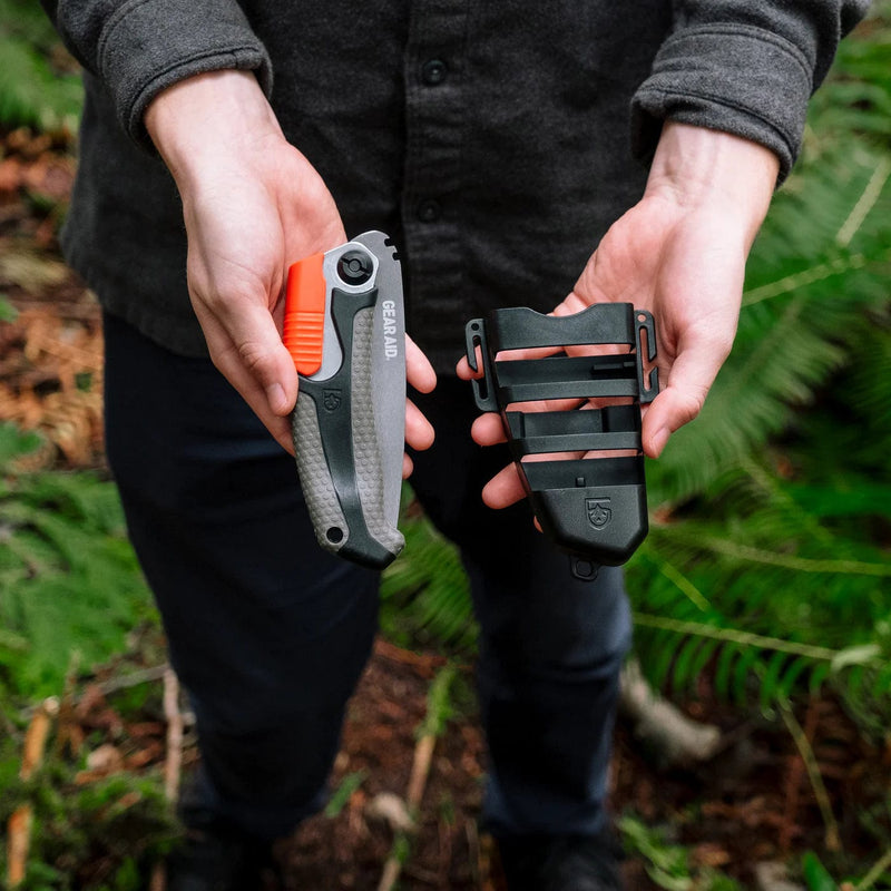 Load image into Gallery viewer, Gear Aid SKARA Camp Saw with Sheath