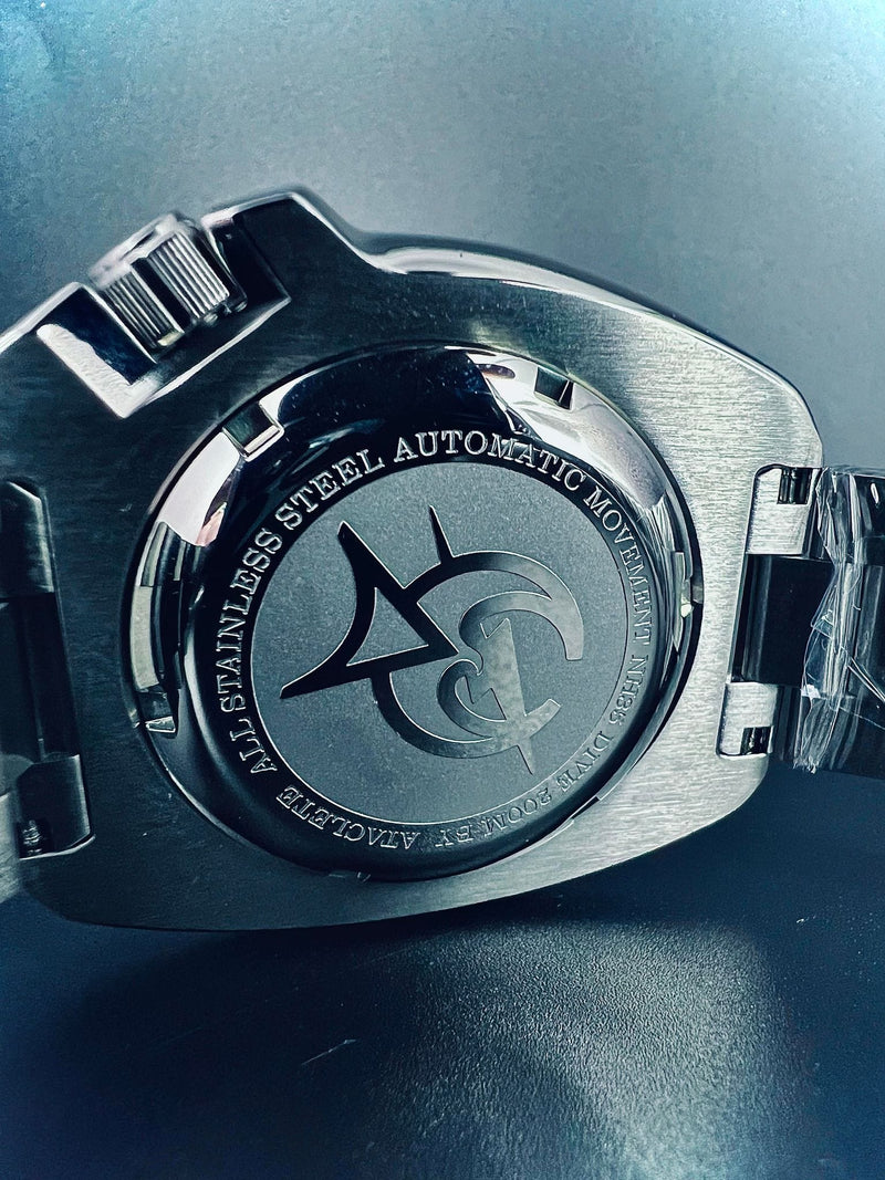 Load image into Gallery viewer, ATACLETE Triton Dive Watch by ATACLETE
