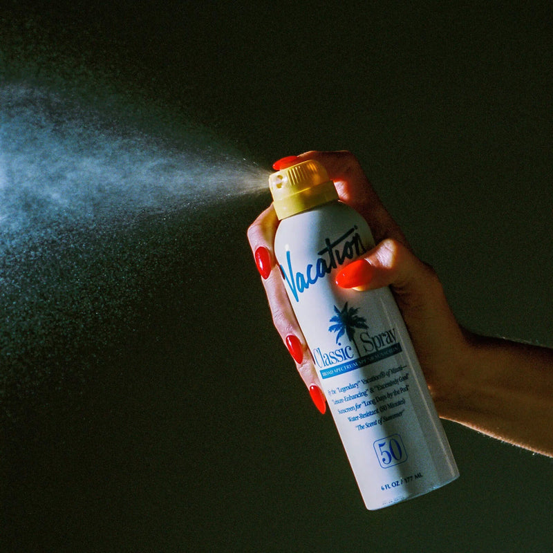 Load image into Gallery viewer, Vacation Classic Spray SPF 50 Sunscreen