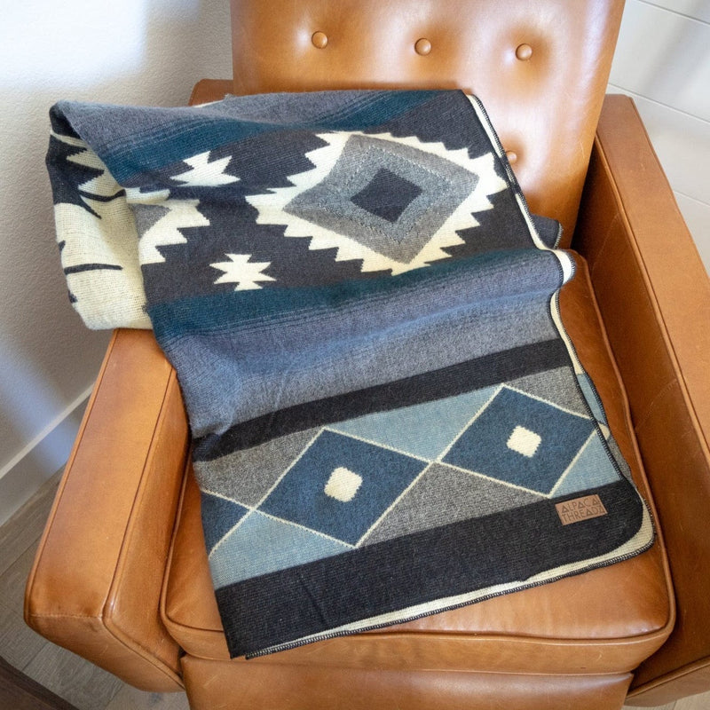 Load image into Gallery viewer, Andean Alpaca Wool Blanket - Midnight by Alpaca Threadz
