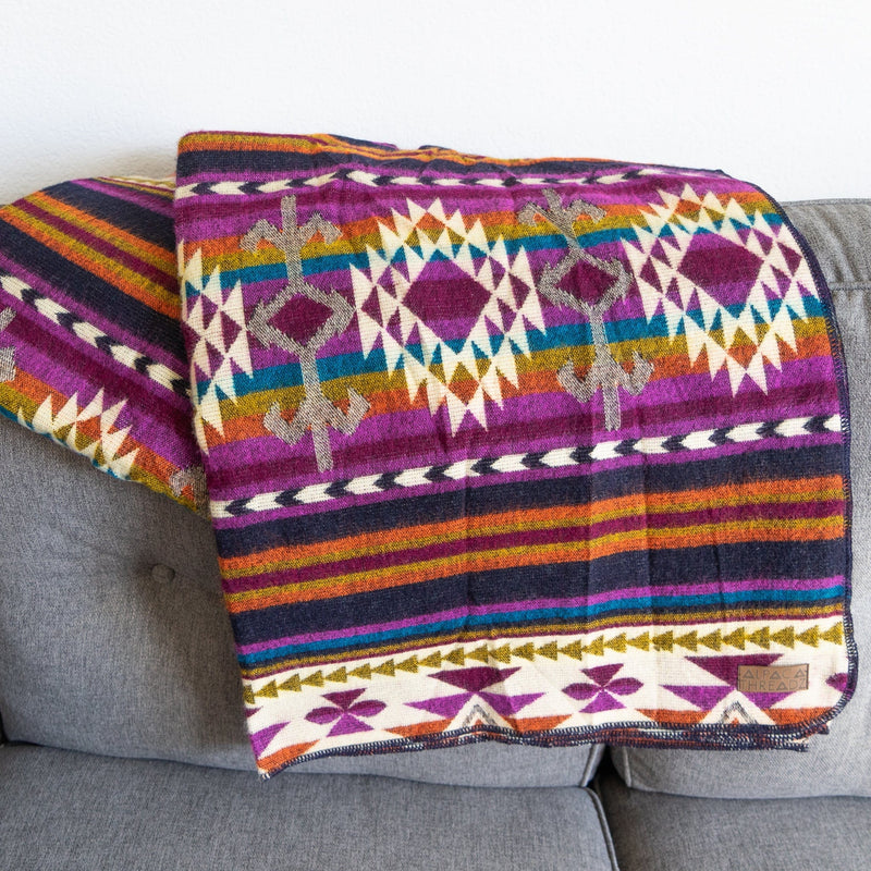 Load image into Gallery viewer, Andean Alpaca Wool Blanket - Amethyst by Alpaca Threadz
