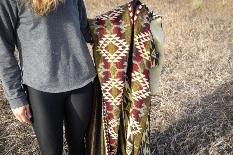 Load image into Gallery viewer, Andean Alpaca Wool Blanket - Cactus by Alpaca Threadz