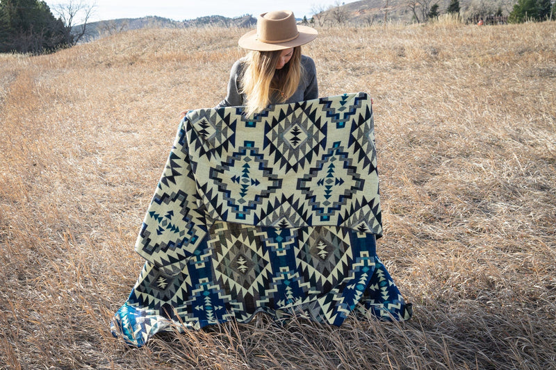 Load image into Gallery viewer, Andean Alpaca Wool Blanket - Blue Chakana by Alpaca Threadz