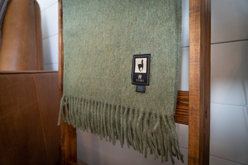 Load image into Gallery viewer, Alpaca Wool Throw Blanket - Solid Colors by Alpaca Threadz