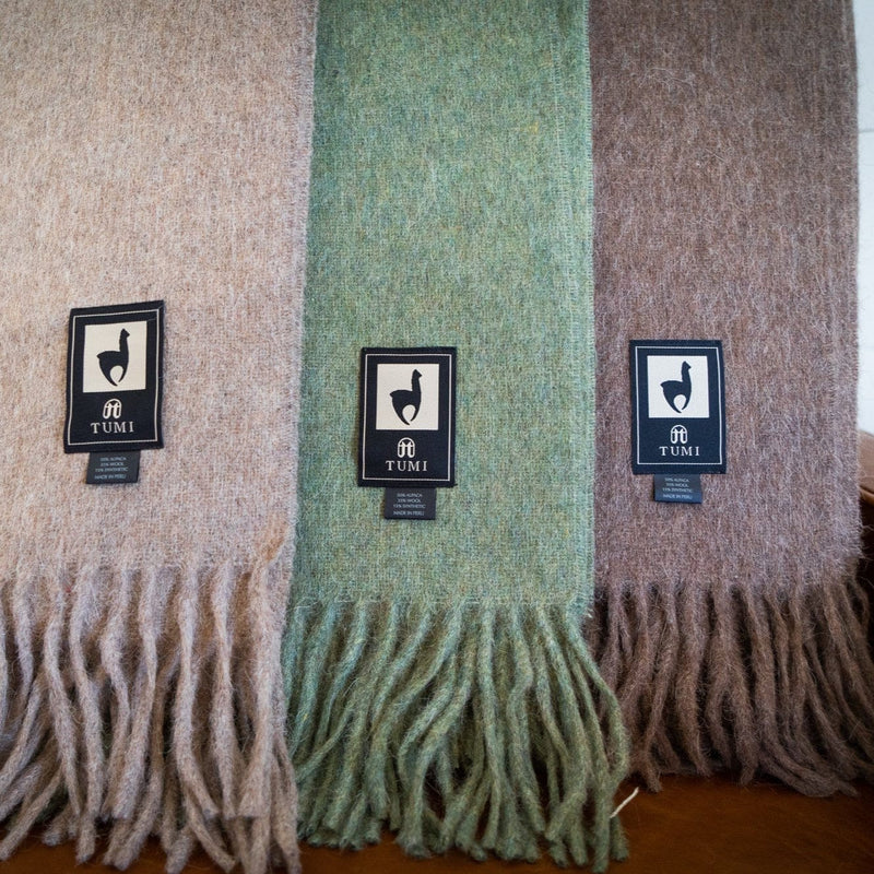 Load image into Gallery viewer, Alpaca Wool Throw Blanket - Solid Colors by Alpaca Threadz