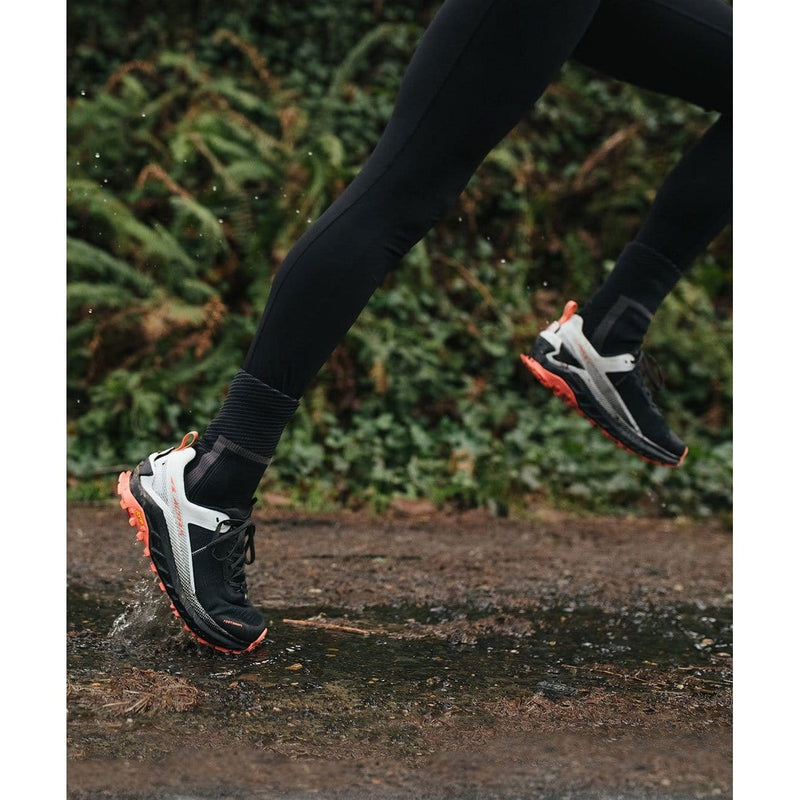 Load image into Gallery viewer, Showers Pass Crosspoint Ultralight Waterproof Socks