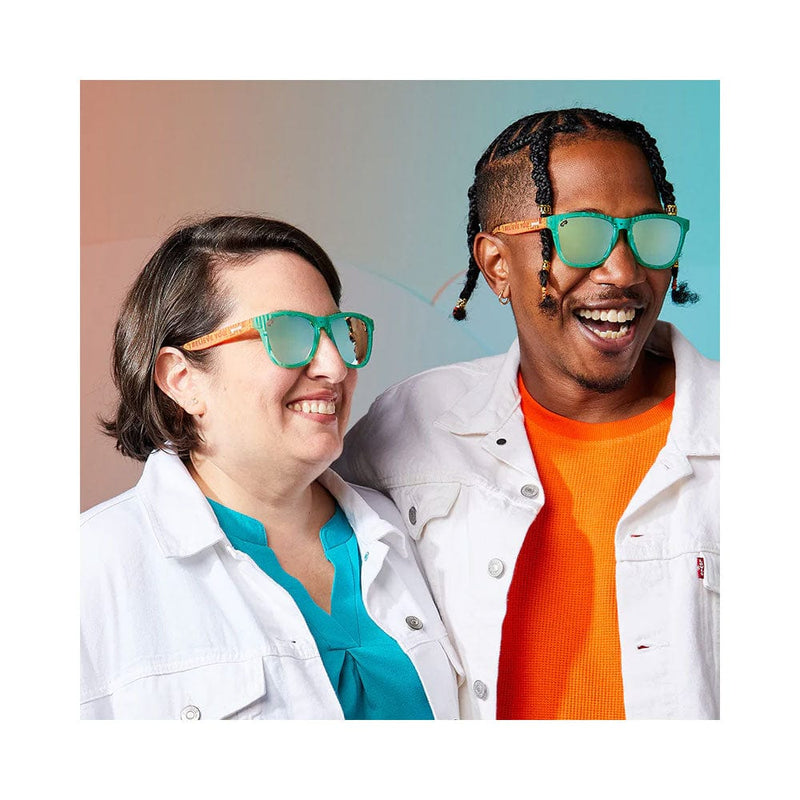 Load image into Gallery viewer, goodr OG Sunglasses - Breaking Silence