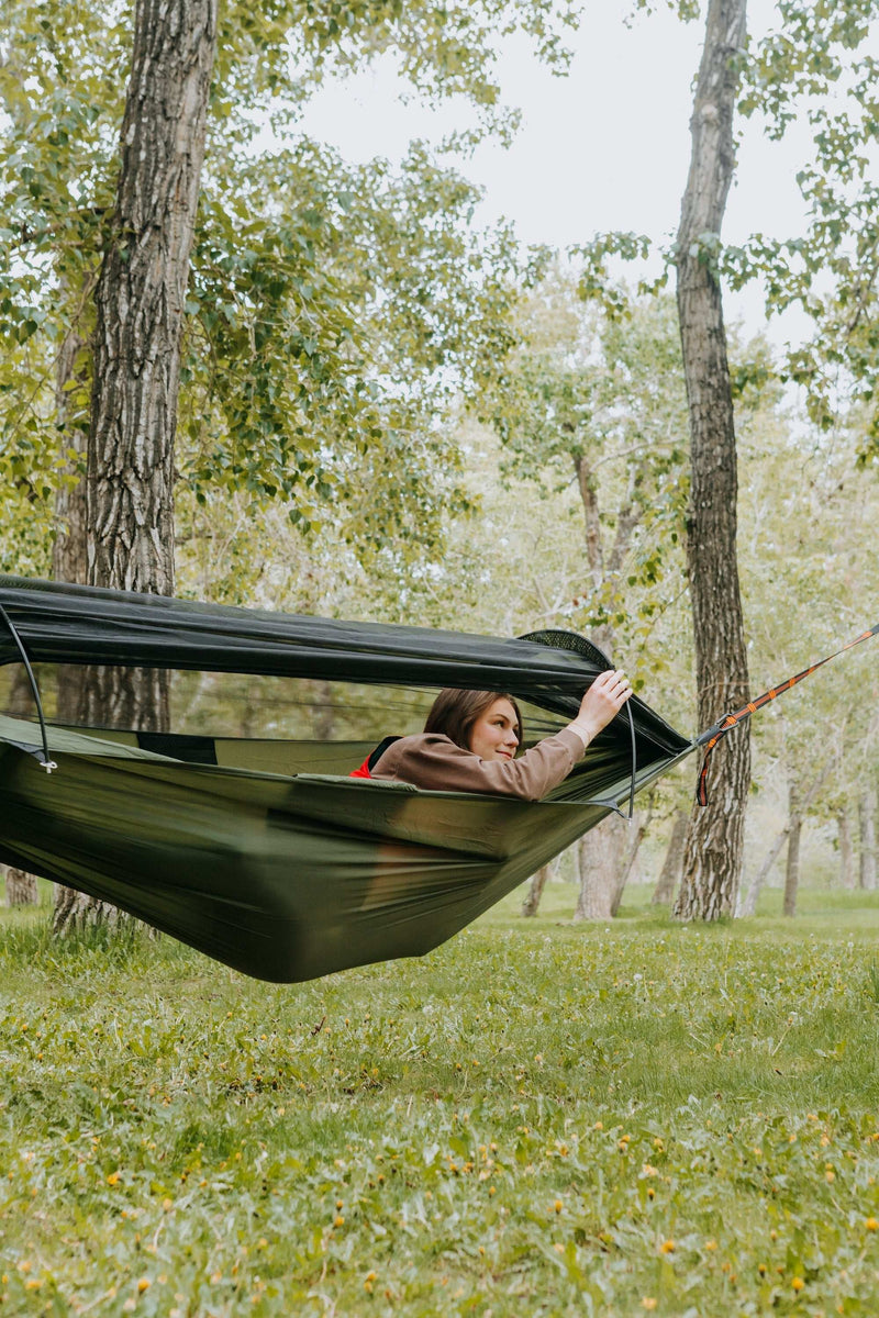 Load image into Gallery viewer, Lightweight hammock with mosquito net for outdoor adventures.