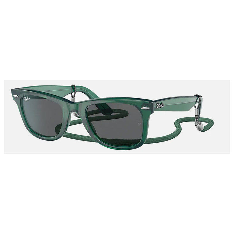 Load image into Gallery viewer, Ray-Ban Wayfarer Transparent Sunglasses