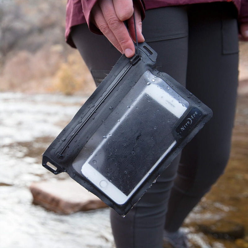 Load image into Gallery viewer, Nite Ize RunOff Waterproof Pocket