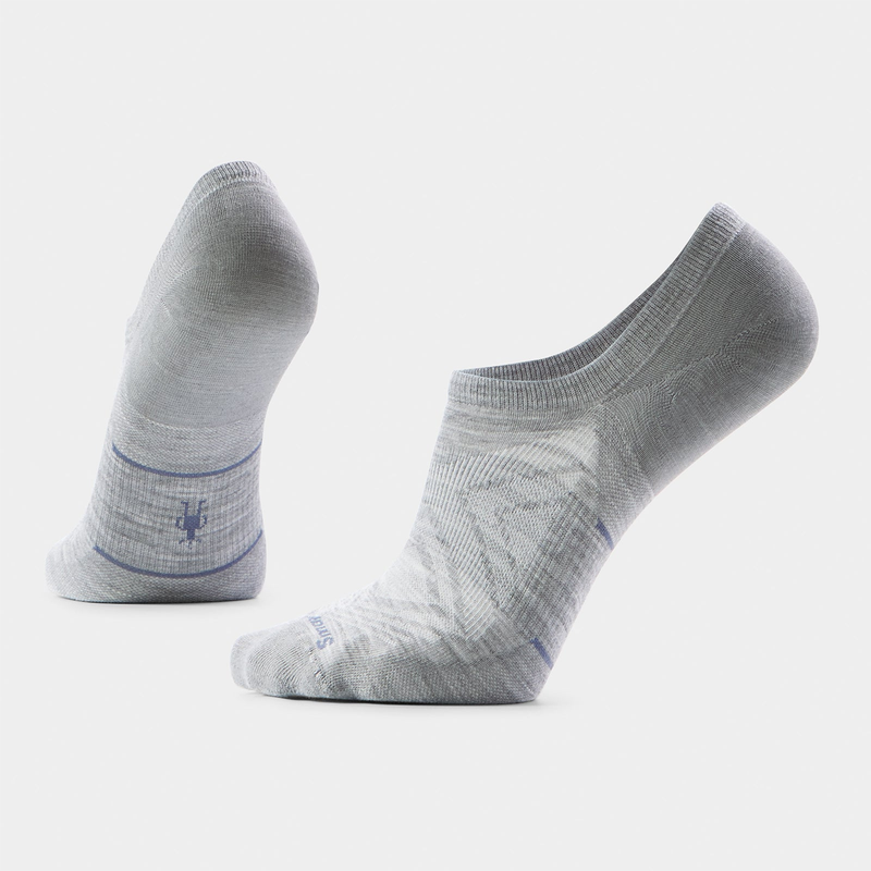 Load image into Gallery viewer, Pair of gray ankle socks on a white background