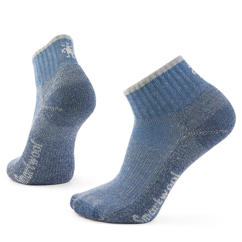 Load image into Gallery viewer, Pair of blue socks with gray accents on a white background