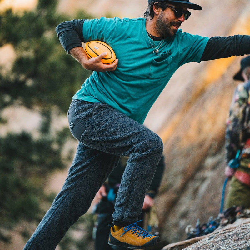 Load image into Gallery viewer, Howler Brothers Pelusa Fleece Pants