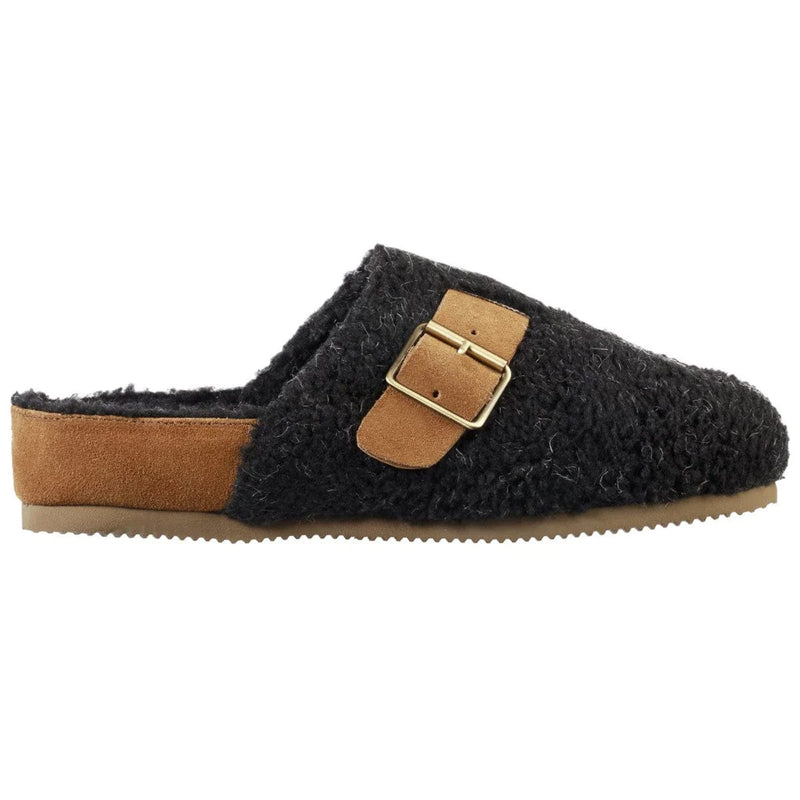 Load image into Gallery viewer, Acorn Women&#39;s Ela Recycled Clog Slipper with Indoor/Outdoor Sole
