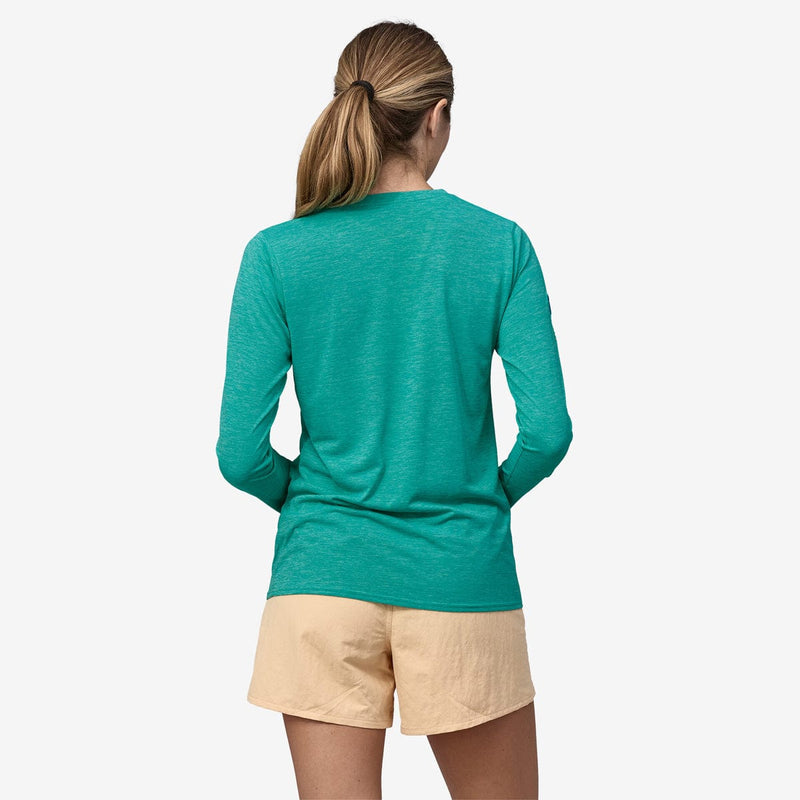 Load image into Gallery viewer, Patagonia Women&#39;s Long Sleeve Cap Cool Daily Graphic Shirt - Waters
