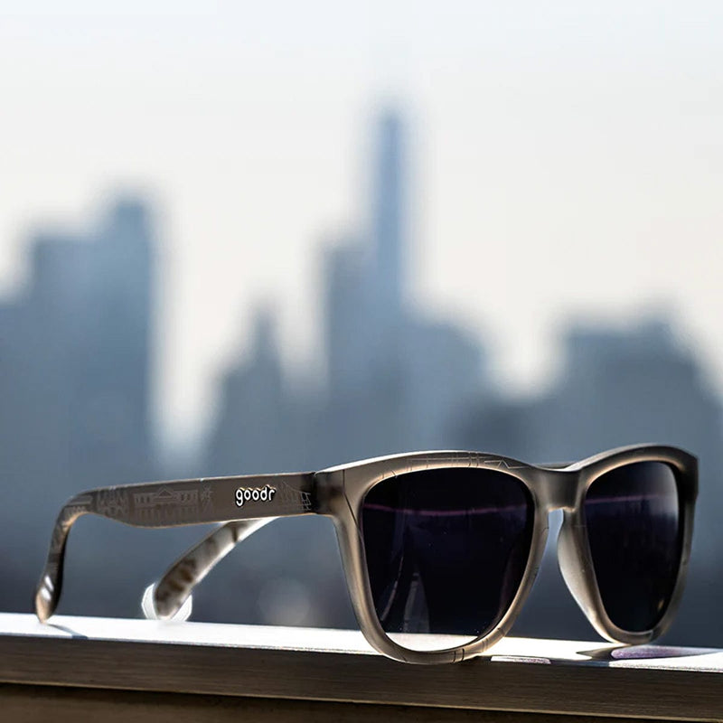 Load image into Gallery viewer, goodr OG Sunglasses - Borough'd Treasure