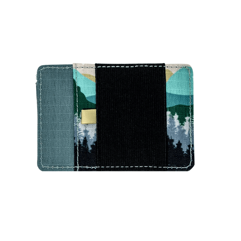 Load image into Gallery viewer, Chums Bandit Zip Wallet