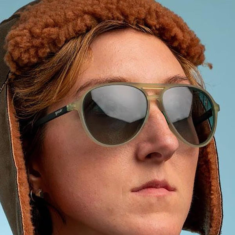 Load image into Gallery viewer, goodr Mach G Sunglasses - Buzzed On The Tower