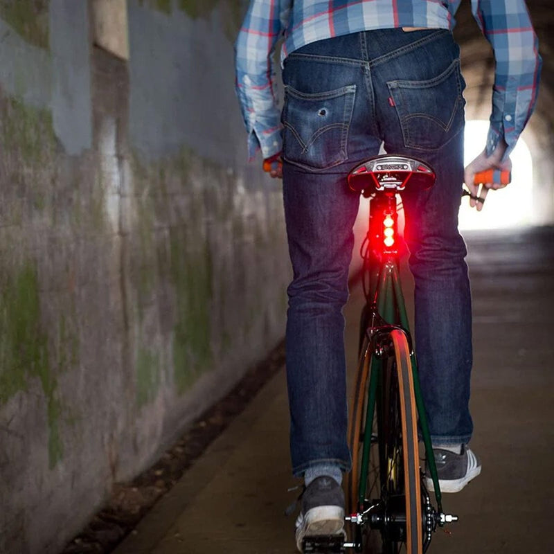 Load image into Gallery viewer, Blackburn Dayblazer 120 Rear Cycling Light