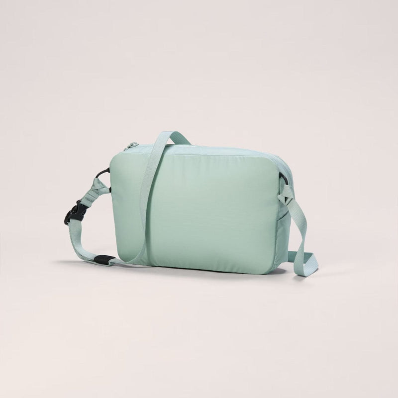 Load image into Gallery viewer, Arc'teryx Heliad Crossbody