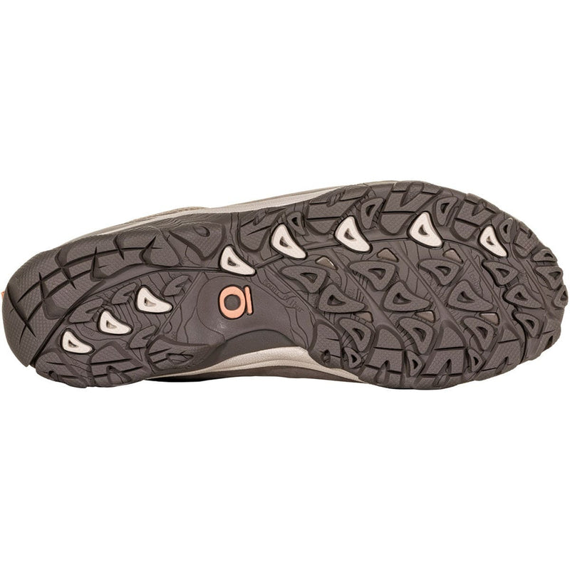 Load image into Gallery viewer, Close-up of a hiking shoe sole with tread pattern on a white background