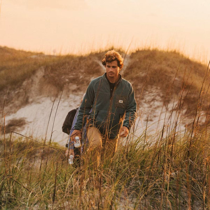 Load image into Gallery viewer, Howler Brothers Free Range Fleece Pullover