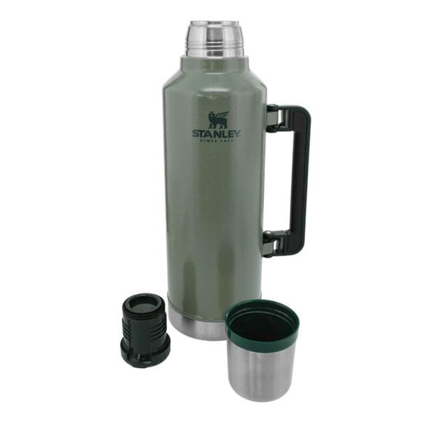 Load image into Gallery viewer, Stanley The Legendary Classic 2.5 qt. Bottle