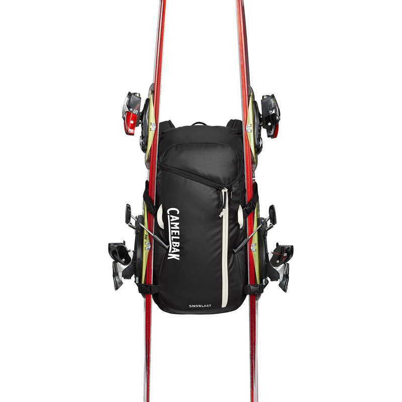 Load image into Gallery viewer, CamelBak SnoBlast 22 70oz. Hydration Pack