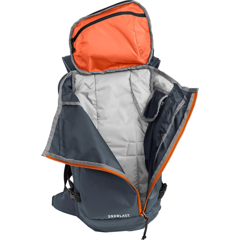 Load image into Gallery viewer, CamelBak SnoBlast 22 70oz. Hydration Pack