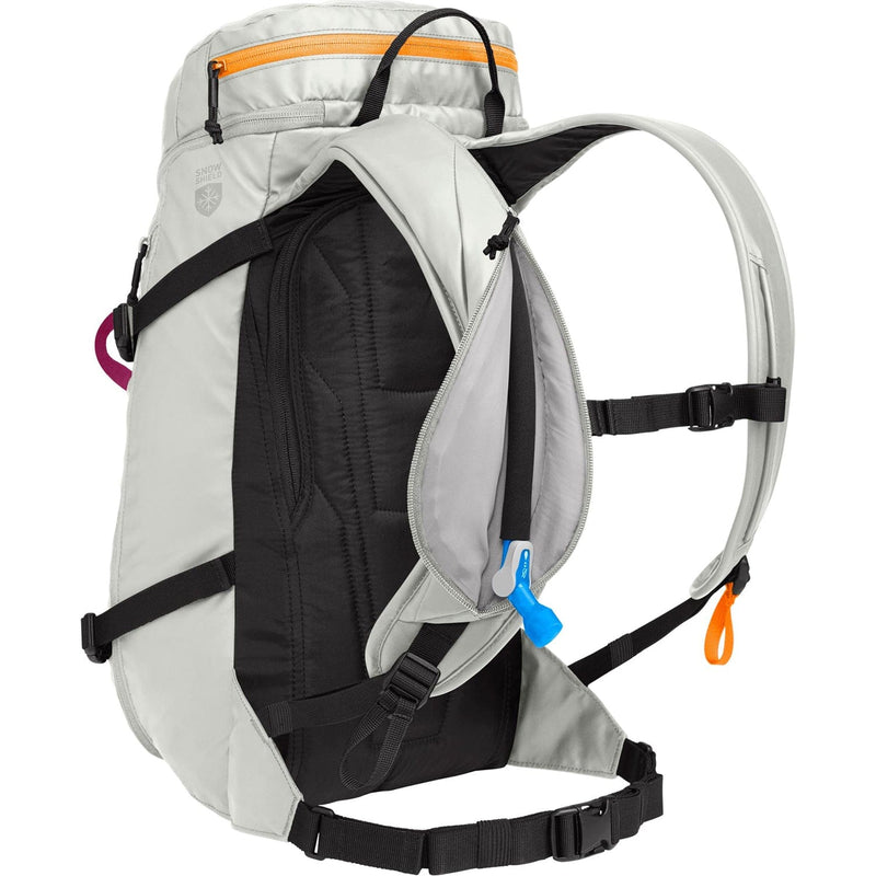 Load image into Gallery viewer, CamelBak SnoBlast 22 70oz. Hydration Pack