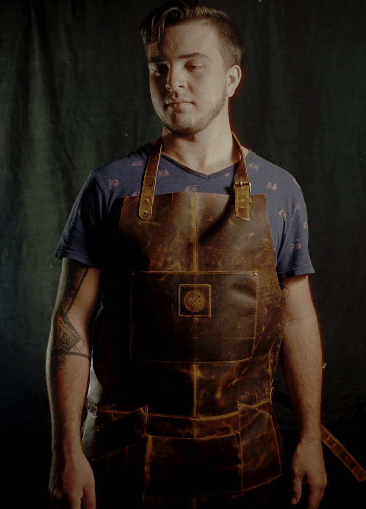 Load image into Gallery viewer, Full Grain Buffalo Leather Apron by Vintage Gentlemen