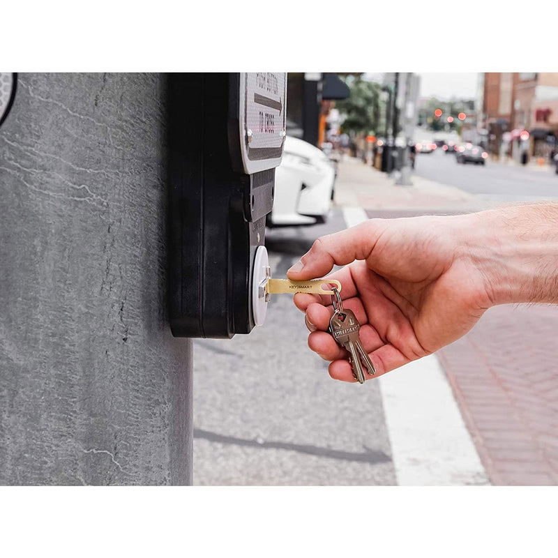 Load image into Gallery viewer, Keysmart CleanKey Mini Keychain Copper Hand Tool