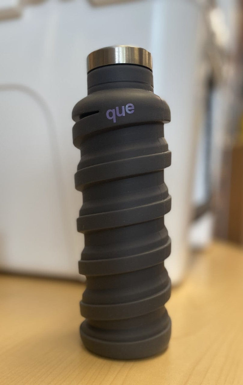 Load image into Gallery viewer, Que The Collapsible Bottle 20oz.