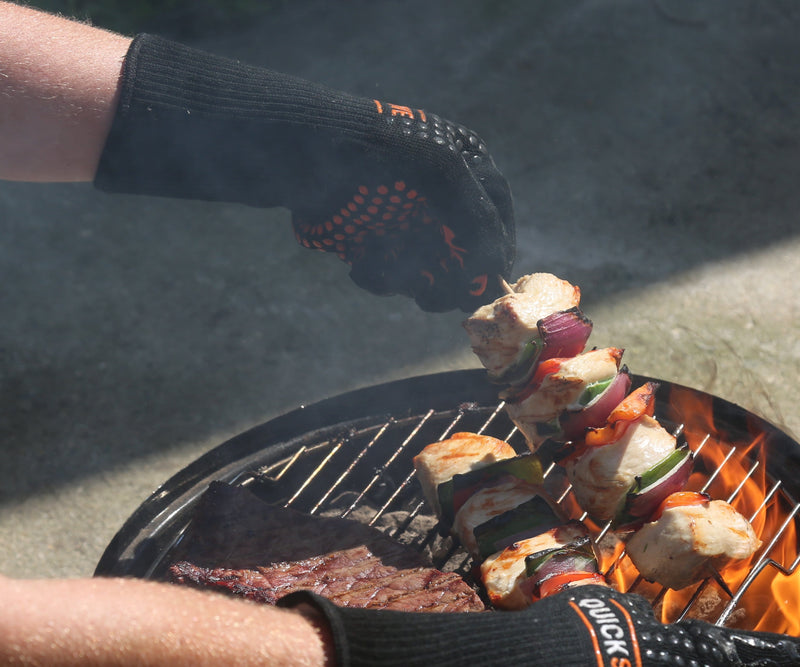 Load image into Gallery viewer, Heat Resistant Fire Safety Glove by QUICKSURVIVE