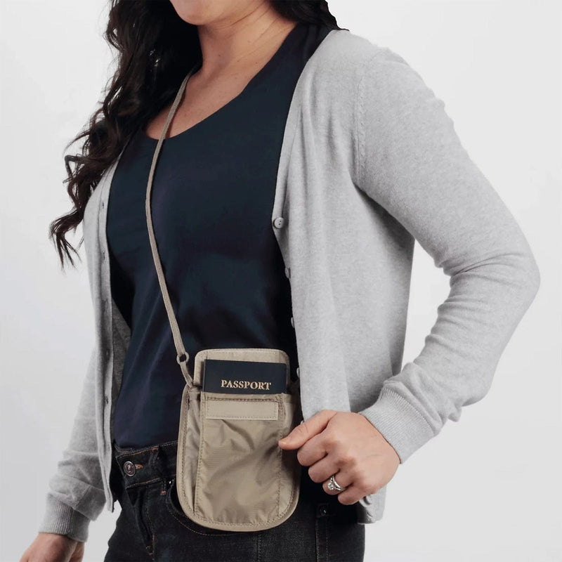 Load image into Gallery viewer, Eagle Creek Rfid Blocker Neck Wallet