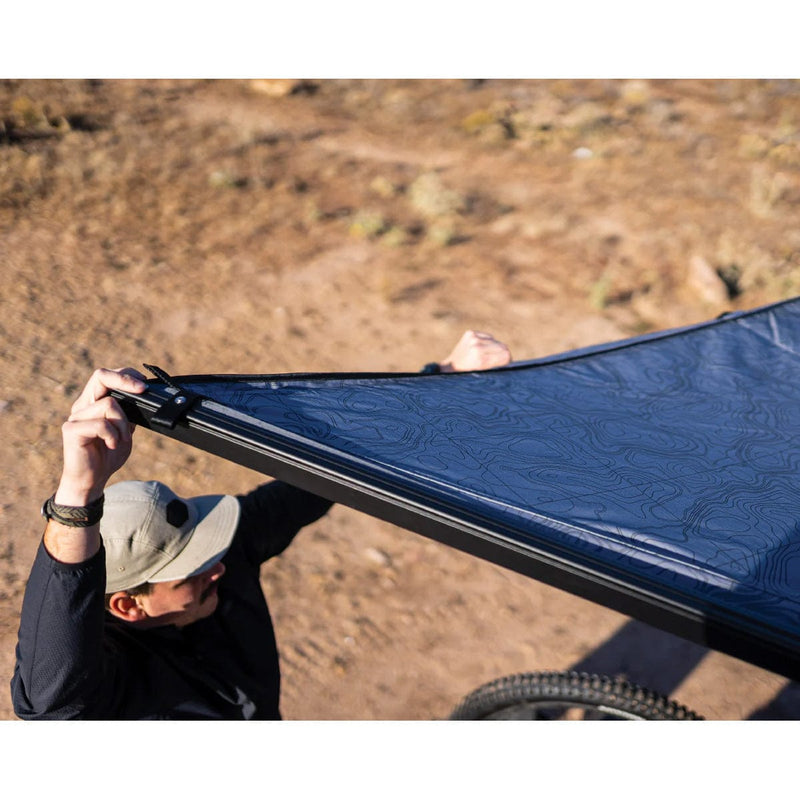 Load image into Gallery viewer, Yakima MajorShady 270 RH -Passenger Side 270 Degree Roof Mounted Awning