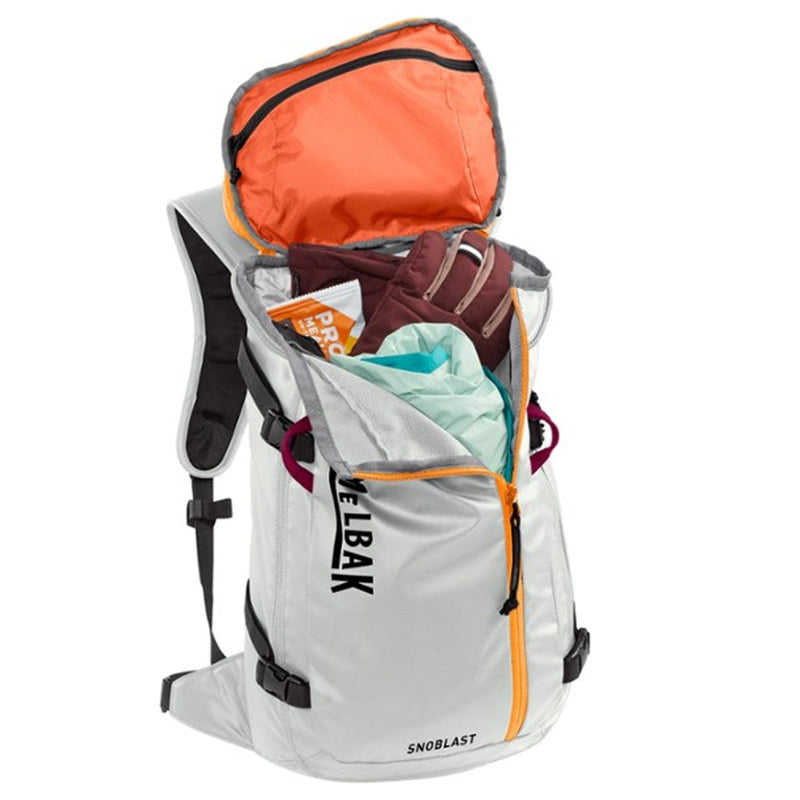 Load image into Gallery viewer, CamelBak SnoBlast 22 70oz. Hydration Pack