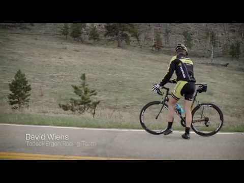 Load and play video in Gallery viewer, Topeak Aero Wedge QuickClick Large Expandable Seat Bag