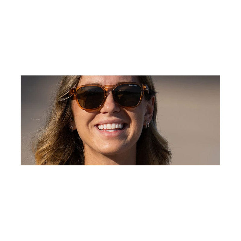 Load image into Gallery viewer, Tifosi Smirk Sunglasses

