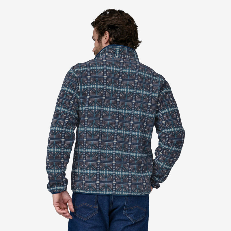 Load image into Gallery viewer, Patagonia Men&#39;s Lightweight Synch Snap-T Pullover
