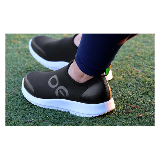 OOFOS Women's OOmg Sport Low Shoe