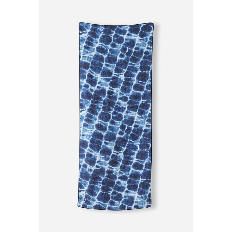 Load image into Gallery viewer, Nomadix Agua Blue Towel
