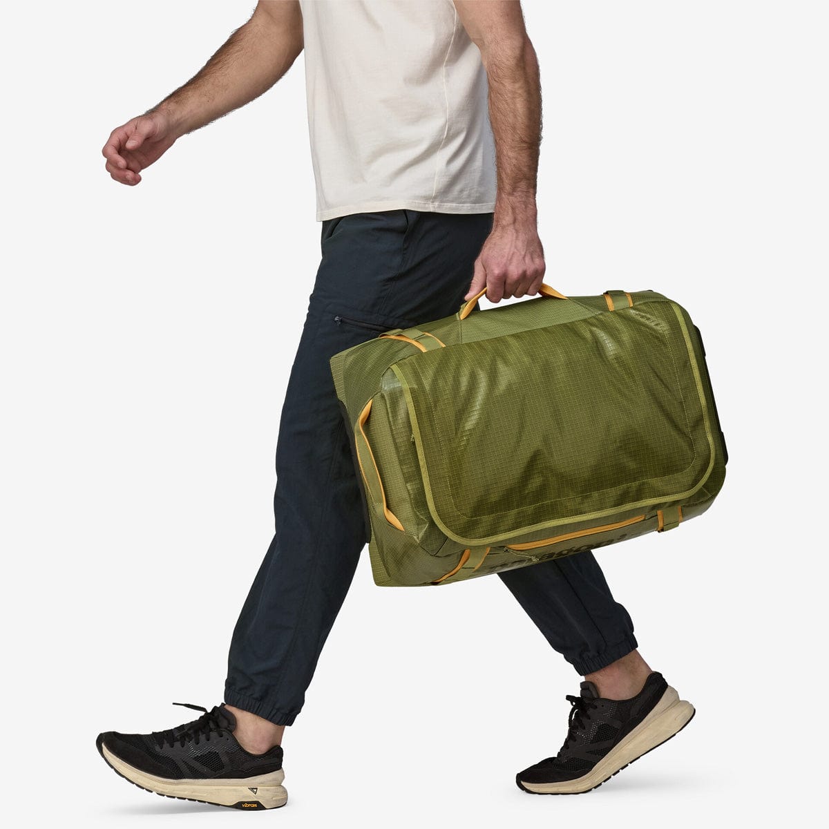 patagonia shoe bag Patagonia Black Hole Wheeled Duffel 40L – Campmor