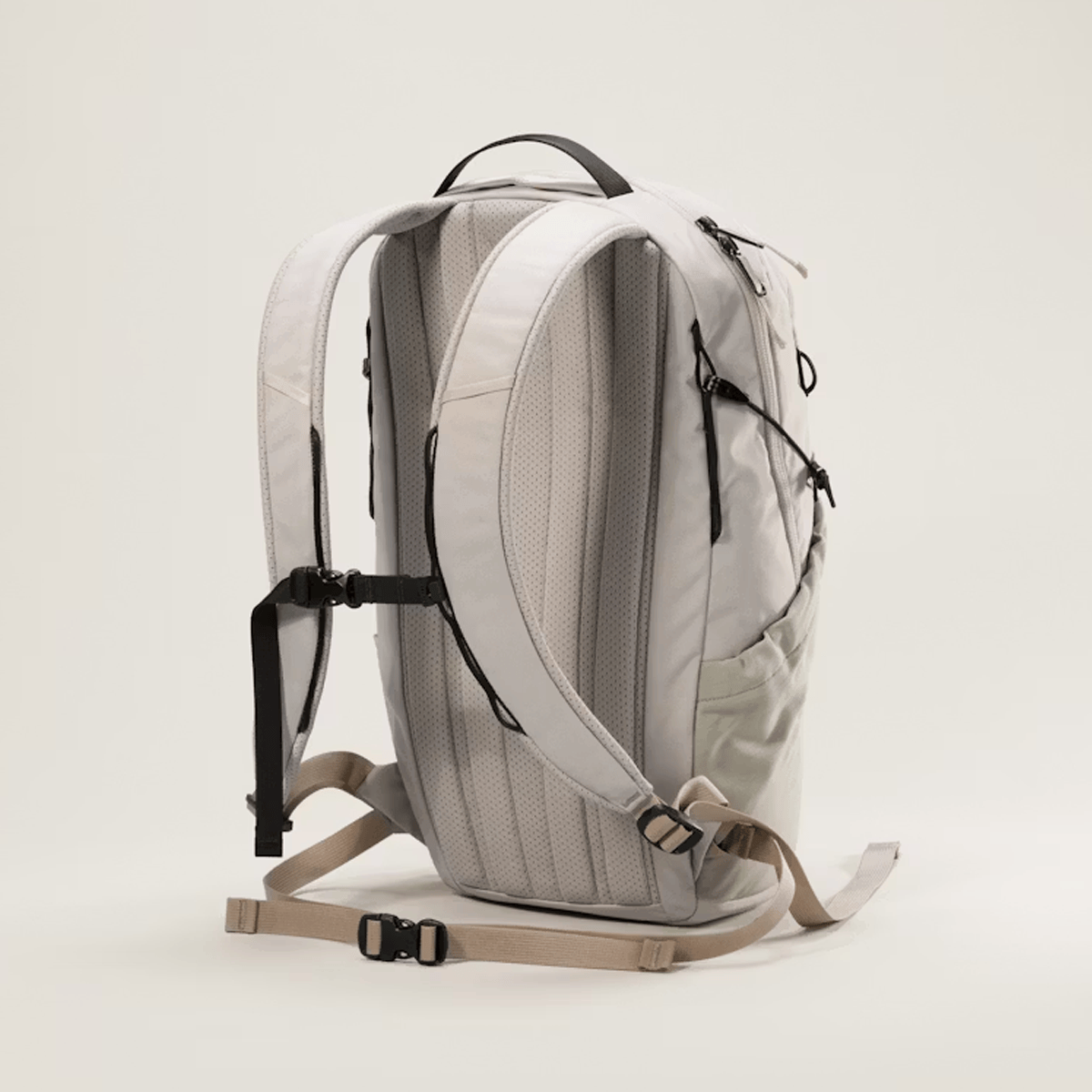 Arc'teryx Mantis 16 Backpack – Campmor