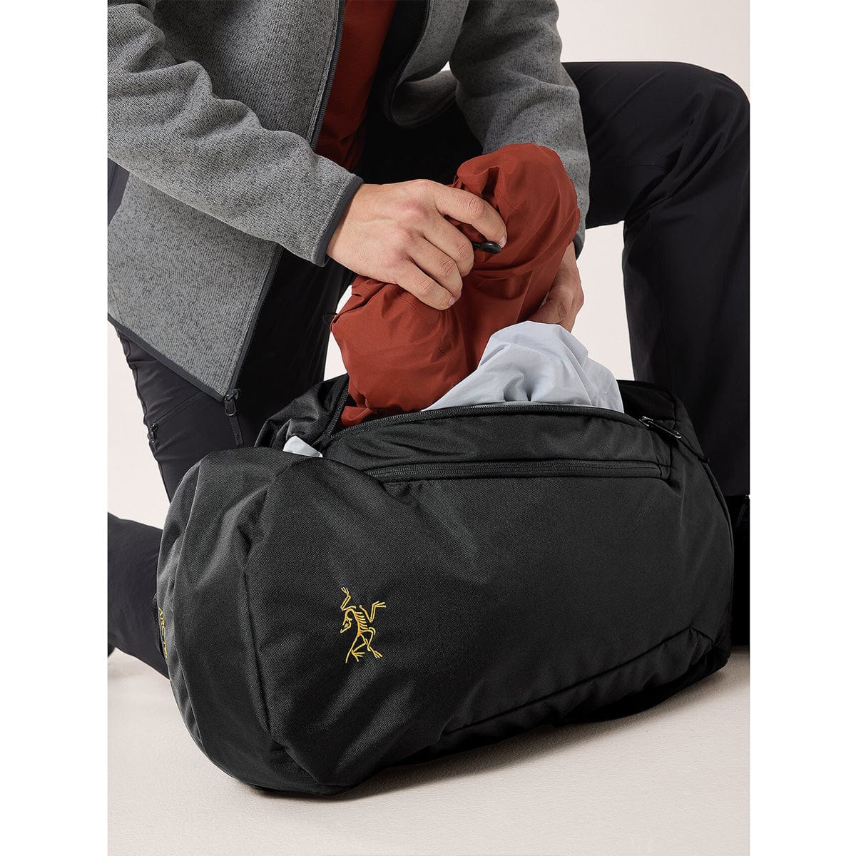 arcteryx m 30 backpacking hiking backpack Arc'teryx Mantis 30 Backpack – Campmor