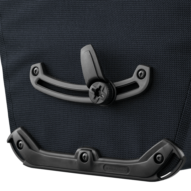 Load image into Gallery viewer, Ortlieb Back-Roller Urban Single Pannier
