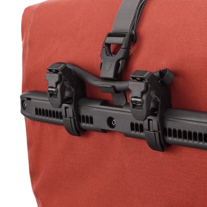 Load image into Gallery viewer, Ortlieb Back-Roller Plus Single Pannier
